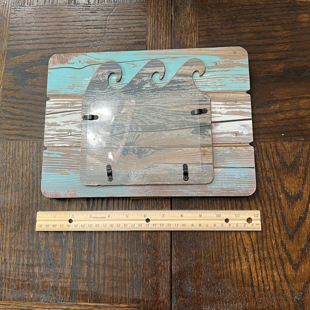 Photo Frame holds 4x6 frame
